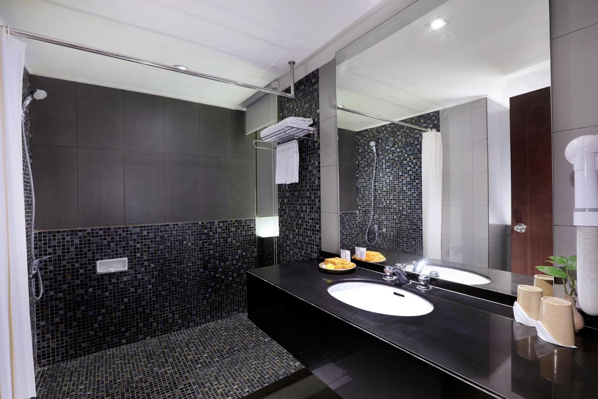 Executive Club Twin Room Smoking