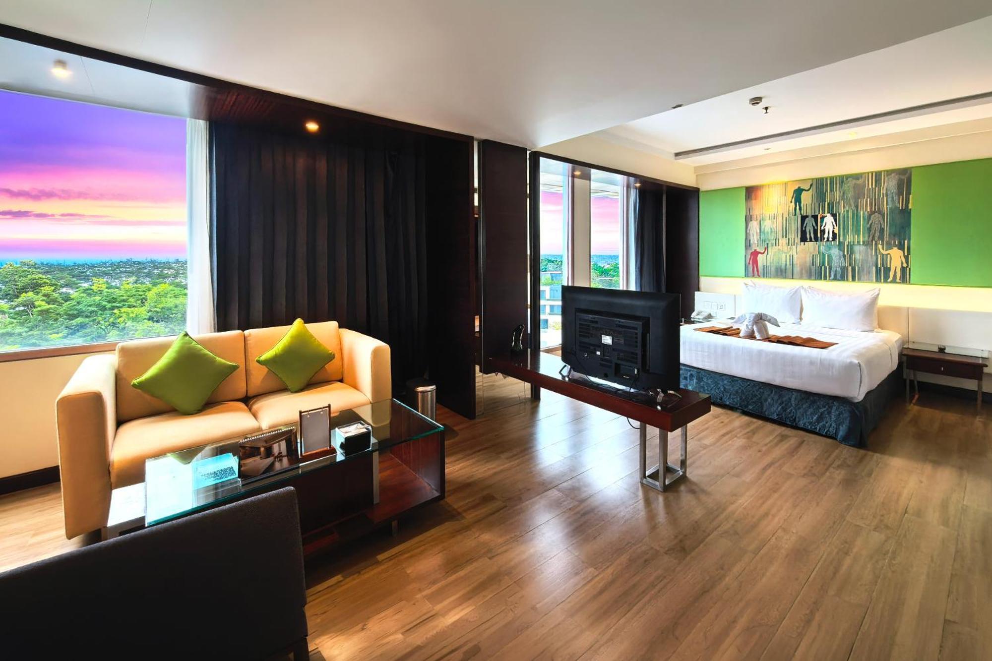 Junior Suite Smoking